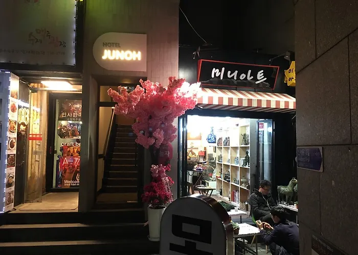 Junoh Отель